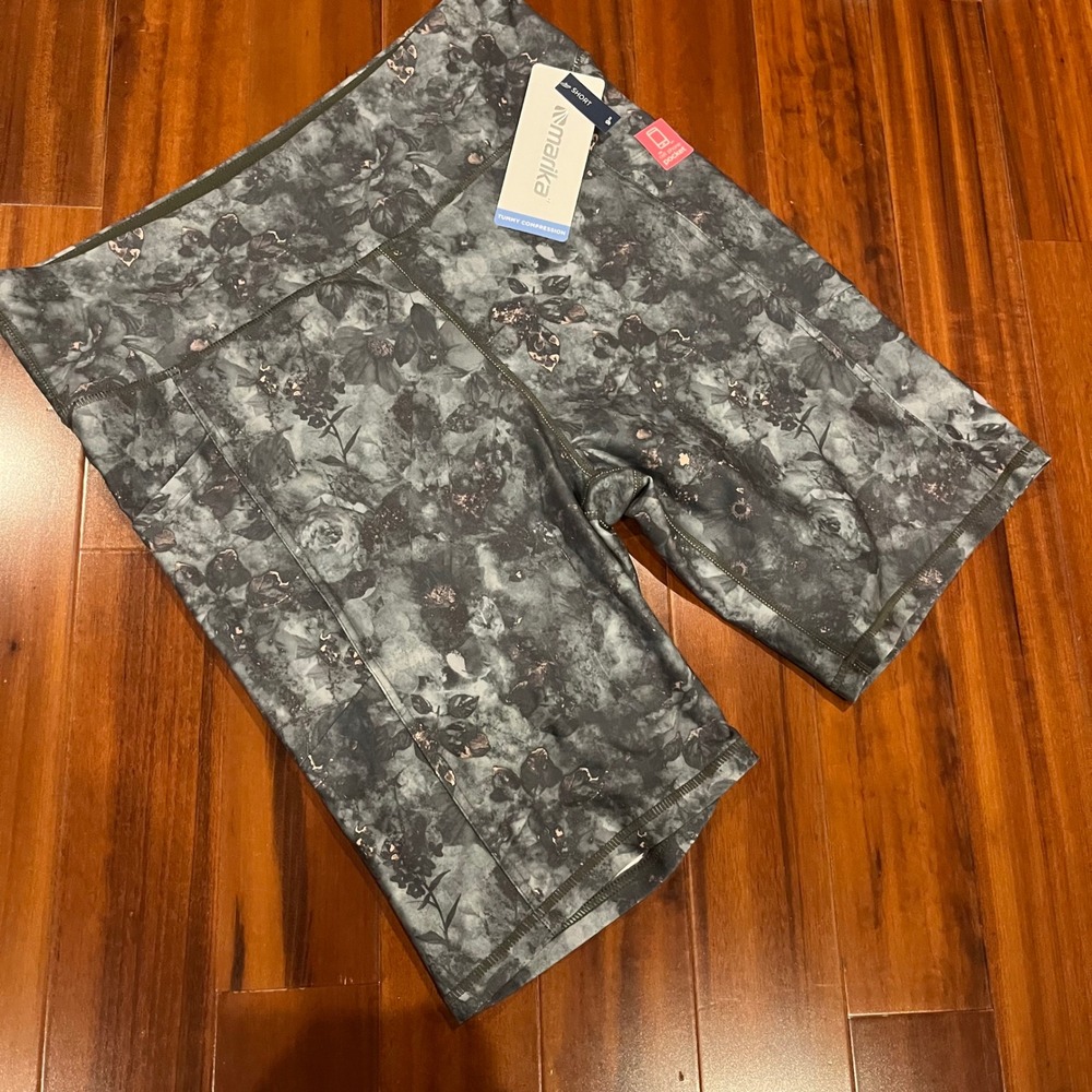 Marika Active Bike Short 9‎ Inch Tummy Compression Gray Pattern New Size 2X XXL